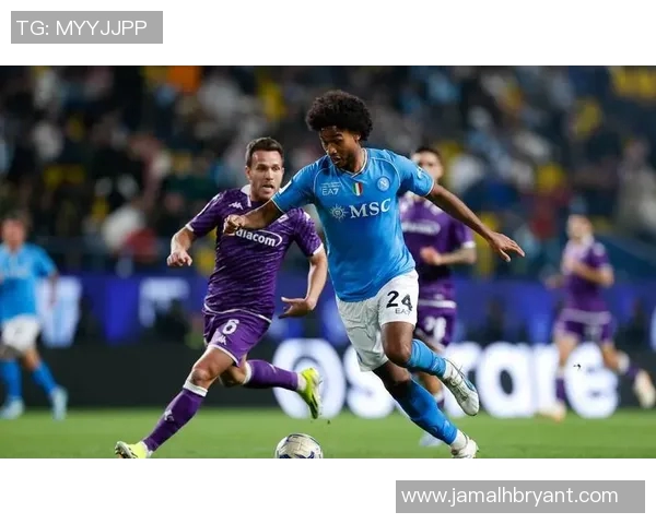 萨索洛足球俱乐部崛起之路：从小城镇到意甲强队的辉煌历程